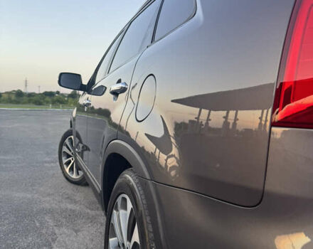 Серый Киа Соренто, объемом двигателя 2.2 л и пробегом 217 тыс. км за 21499 $, фото 4 на Automoto.ua