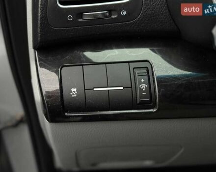 Сірий Кіа Соренто, об'ємом двигуна 2.36 л та пробігом 193 тис. км за 12300 $, фото 30 на Automoto.ua