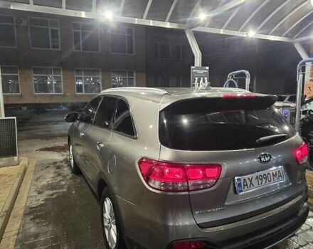 Серый Киа Соренто, объемом двигателя 2.4 л и пробегом 262 тыс. км за 13250 $, фото 2 на Automoto.ua