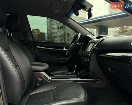 Серый Киа Соренто, объемом двигателя 2 л и пробегом 149 тыс. км за 17199 $, фото 20 на Automoto.ua