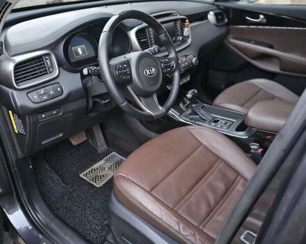 Серый Киа Соренто, объемом двигателя 2 л и пробегом 191 тыс. км за 19500 $, фото 22 на Automoto.ua