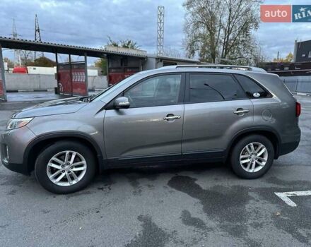 Серый Киа Соренто, объемом двигателя 2.36 л и пробегом 1 тыс. км за 12500 $, фото 5 на Automoto.ua