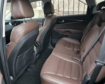 Серый Киа Соренто, объемом двигателя 2 л и пробегом 191 тыс. км за 19500 $, фото 26 на Automoto.ua