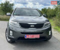 Серый Киа Соренто, объемом двигателя 2 л и пробегом 179 тыс. км за 13950 $, фото 3 на Automoto.ua