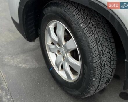 Сірий Кіа Соренто, об'ємом двигуна 2.36 л та пробігом 193 тис. км за 12300 $, фото 5 на Automoto.ua