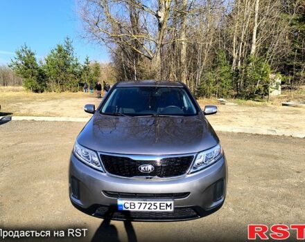 Серый Киа Соренто, объемом двигателя 2.4 л и пробегом 147 тыс. км за 12700 $, фото 2 на Automoto.ua