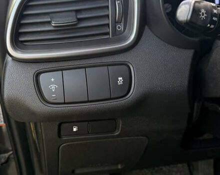 Кіа Соренто 2014 у Белгород-Днестровском на Automoto.ua Сірий Кіа Соренто, об'ємом двигуна 2 л та пробігом 205 тис. км за 18500 $, фото 17 на Automoto.ua