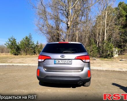 Серый Киа Соренто, объемом двигателя 2.4 л и пробегом 147 тыс. км за 12700 $, фото 3 на Automoto.ua