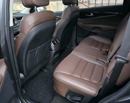 Серый Киа Соренто, объемом двигателя 2 л и пробегом 191 тыс. км за 19500 $, фото 23 на Automoto.ua