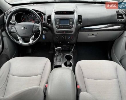 Сірий Кіа Соренто, об'ємом двигуна 2.36 л та пробігом 193 тис. км за 12300 $, фото 50 на Automoto.ua