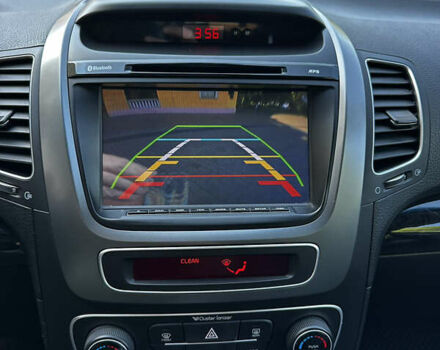 Серый Киа Соренто, объемом двигателя 2 л и пробегом 181 тыс. км за 16200 $, фото 8 на Automoto.ua