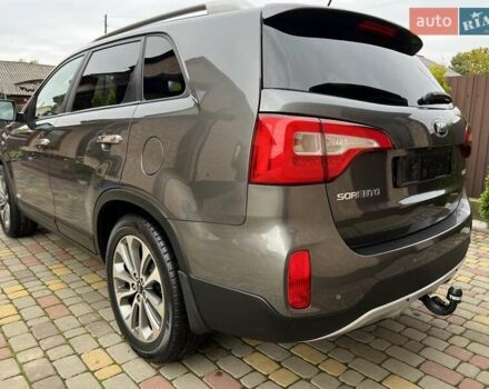 Киа Соренто 2014 в Ивано-Франковске на Automoto.ua Серый Киа Соренто, объемом двигателя 2.2 л и пробегом 221 тыс. км за 17499 $, фото 11 на Automoto.ua