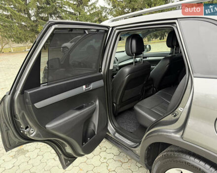 Серый Киа Соренто, объемом двигателя 2.2 л и пробегом 220 тыс. км за 16499 $, фото 53 на Automoto.ua