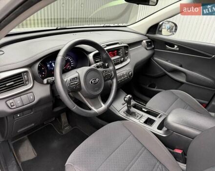 Серый Киа Соренто, объемом двигателя 2.2 л и пробегом 243 тыс. км за 19500 $, фото 34 на Automoto.ua