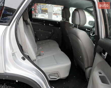 Серый Киа Соренто, объемом двигателя 2.4 л и пробегом 77 тыс. км за 12900 $, фото 40 на Automoto.ua