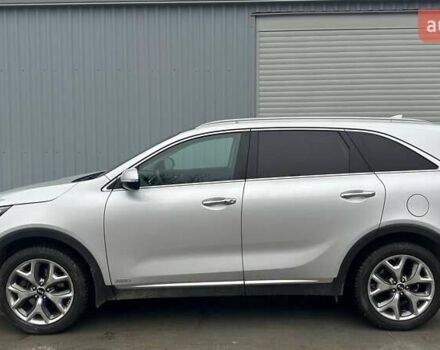 Сірий Кіа Соренто, об'ємом двигуна 2.2 л та пробігом 180 тис. км за 18500 $, фото 1 на Automoto.ua