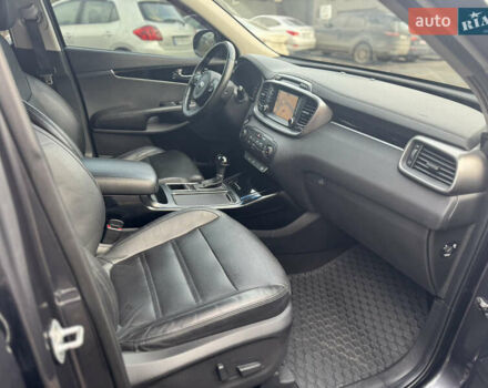 Сірий Кіа Соренто, об'ємом двигуна 2.2 л та пробігом 207 тис. км за 18800 $, фото 31 на Automoto.ua