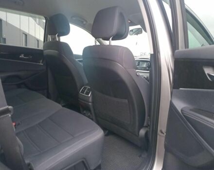 Сірий Кіа Соренто, об'ємом двигуна 3.3 л та пробігом 198 тис. км за 16990 $, фото 24 на Automoto.ua