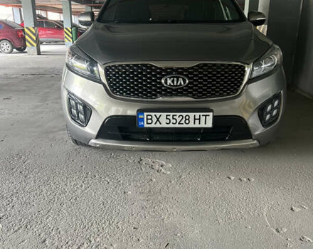 Киа Соренто 2015 в Хмельницком на Automoto.ua Серый Киа Соренто, объемом двигателя 3.34 л и пробегом 143 тыс. км за 19000 $, фото 1 на Automoto.ua
