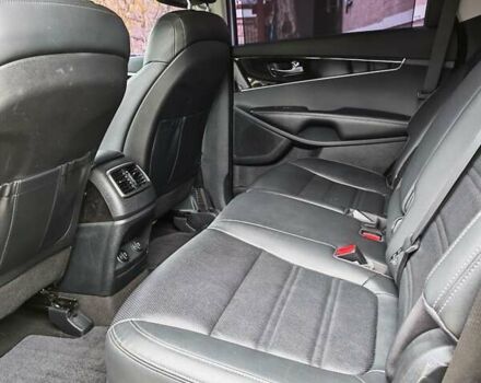 Серый Киа Соренто, объемом двигателя 2.2 л и пробегом 219 тыс. км за 19300 $, фото 56 на Automoto.ua