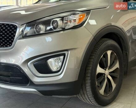 Серый Киа Соренто, объемом двигателя 2 л и пробегом 168 тыс. км за 14990 $, фото 4 на Automoto.ua