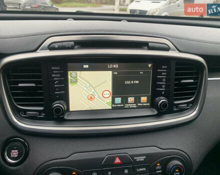 Серый Киа Соренто, объемом двигателя 2.2 л и пробегом 179 тыс. км за 21700 $, фото 30 на Automoto.ua