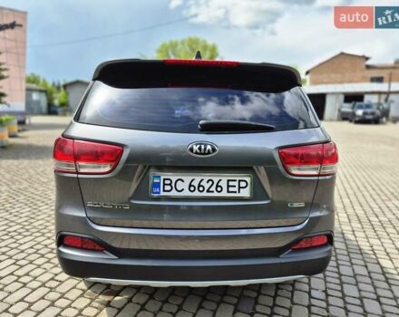 Серый Киа Соренто, объемом двигателя 2.2 л и пробегом 150 тыс. км за 22300 $, фото 13 на Automoto.ua