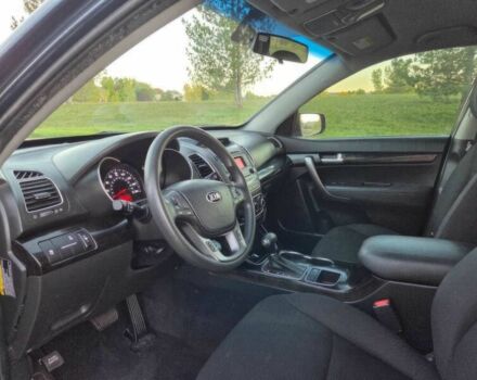 Серый Киа Соренто, объемом двигателя 3.3 л и пробегом 80 тыс. км за 7300 $, фото 6 на Automoto.ua