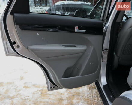 Серый Киа Соренто, объемом двигателя 2.4 л и пробегом 77 тыс. км за 12900 $, фото 33 на Automoto.ua