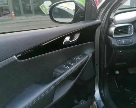 Сірий Кіа Соренто, об'ємом двигуна 2.2 л та пробігом 130 тис. км за 20000 $, фото 4 на Automoto.ua