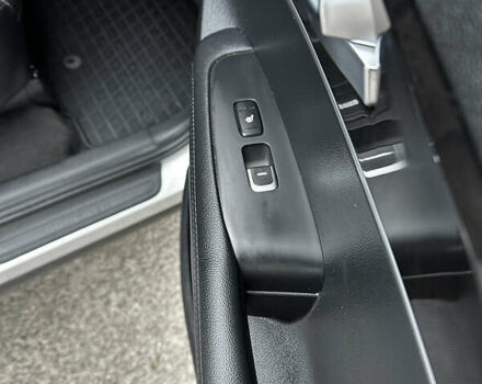 Сірий Кіа Соренто, об'ємом двигуна 2 л та пробігом 178 тис. км за 20500 $, фото 23 на Automoto.ua