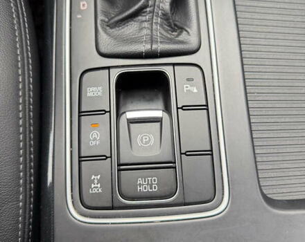 Сірий Кіа Соренто, об'ємом двигуна 2 л та пробігом 238 тис. км за 17550 $, фото 53 на Automoto.ua