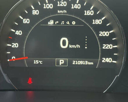 Киа Соренто 2015 в Одессе на Automoto.ua Серый Киа Соренто, объемом двигателя 2 л и пробегом 210 тыс. км за 19500 $, фото 28 на Automoto.ua