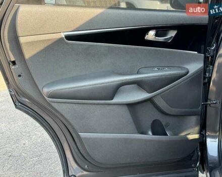 Киа Соренто 2015 в Виннице на Automoto.ua Серый Киа Соренто, объемом двигателя 2.2 л и пробегом 207 тыс. км за 19990 $, фото 24 на Automoto.ua