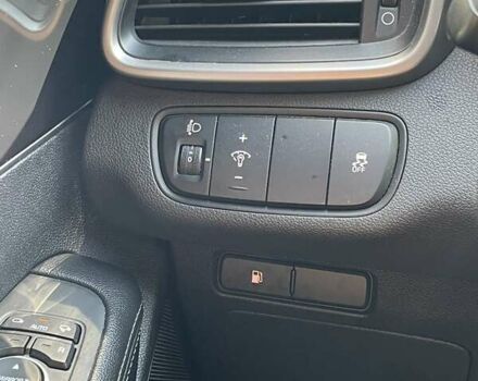 Киа Соренто 2015 в Львове на Automoto.ua Серый Киа Соренто, объемом двигателя 2.2 л и пробегом 131 тыс. км за 20500 $, фото 24 на Automoto.ua