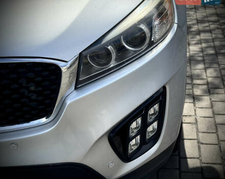 Серый Киа Соренто, объемом двигателя 2.36 л и пробегом 208 тыс. км за 14500 $, фото 6 на Automoto.ua