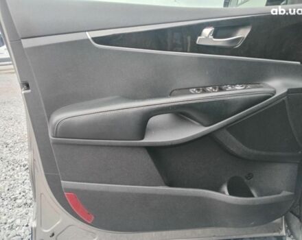 Сірий Кіа Соренто, об'ємом двигуна 3.3 л та пробігом 198 тис. км за 16990 $, фото 8 на Automoto.ua