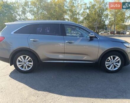 Серый Киа Соренто, объемом двигателя 2.2 л и пробегом 180 тыс. км за 20500 $, фото 1 на Automoto.ua