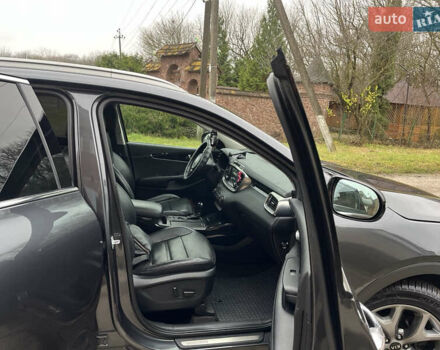 Сірий Кіа Соренто, об'ємом двигуна 2.2 л та пробігом 220 тис. км за 19700 $, фото 10 на Automoto.ua