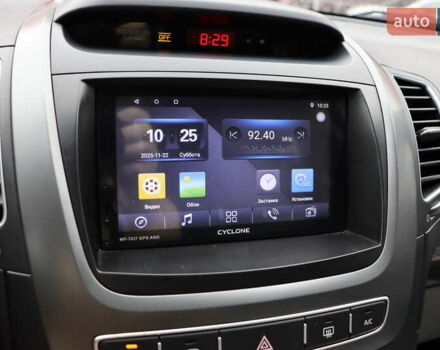 Серый Киа Соренто, объемом двигателя 2.4 л и пробегом 77 тыс. км за 12900 $, фото 29 на Automoto.ua