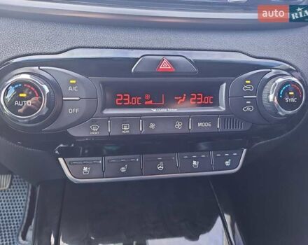 Серый Киа Соренто, объемом двигателя 2 л и пробегом 139 тыс. км за 21500 $, фото 27 на Automoto.ua