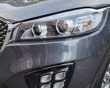 Киа Соренто 2015 в Одессе на Automoto.ua Серый Киа Соренто, объемом двигателя 2 л и пробегом 168 тыс. км за 21500 $, фото 9 на Automoto.ua
