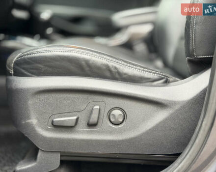 Сірий Кіа Соренто, об'ємом двигуна 2 л та пробігом 238 тис. км за 17550 $, фото 27 на Automoto.ua