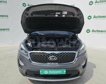 Киа Соренто 2015 в Киеве на Automoto.ua Серый Киа Соренто, объемом двигателя 2 л и пробегом 125 тыс. км за 8800 $, фото 10 на Automoto.ua