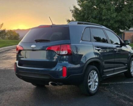 Серый Киа Соренто, объемом двигателя 3.3 л и пробегом 80 тыс. км за 7300 $, фото 4 на Automoto.ua