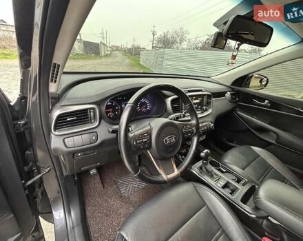 Серый Киа Соренто, объемом двигателя 2 л и пробегом 193 тыс. км за 17500 $, фото 15 на Automoto.ua