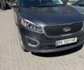 Серый Киа Соренто, объемом двигателя 2.4 л и пробегом 146 тыс. км за 15000 $, фото 2 на Automoto.ua