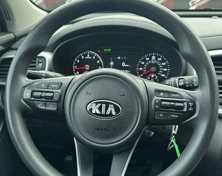 Серый Киа Соренто, объемом двигателя 2.36 л и пробегом 121 тыс. км за 14700 $, фото 15 на Automoto.ua