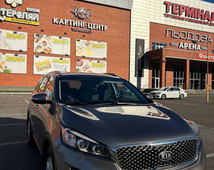 Серый Киа Соренто, объемом двигателя 2.36 л и пробегом 103 тыс. км за 14300 $, фото 2 на Automoto.ua