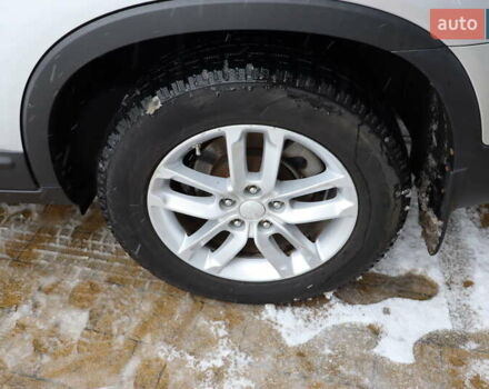 Серый Киа Соренто, объемом двигателя 2.4 л и пробегом 77 тыс. км за 12900 $, фото 9 на Automoto.ua